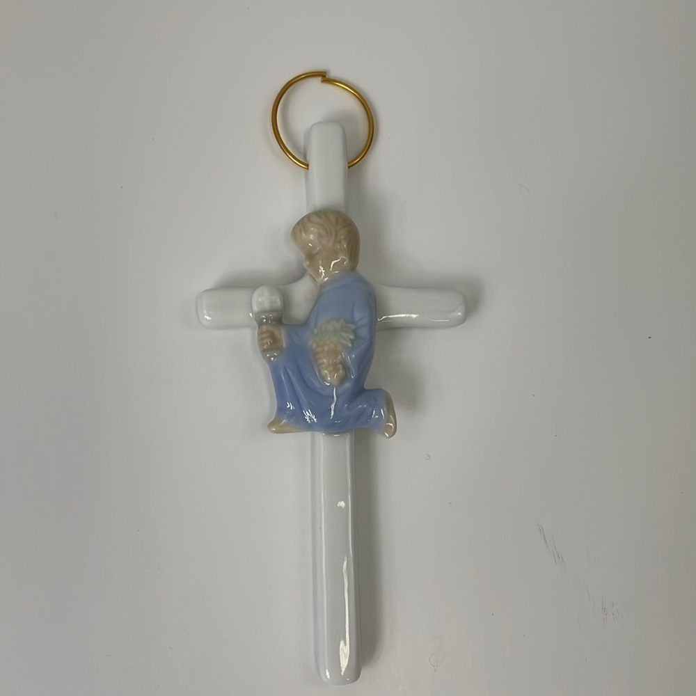 FIRST COMMUNION BOY CROSS  porcelain by Roman